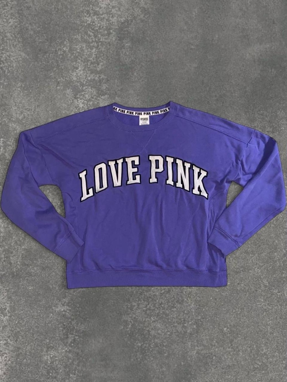 Y2K Victoria's Secret PINK Purple 'LOVE PINK' Crewneck Pullover